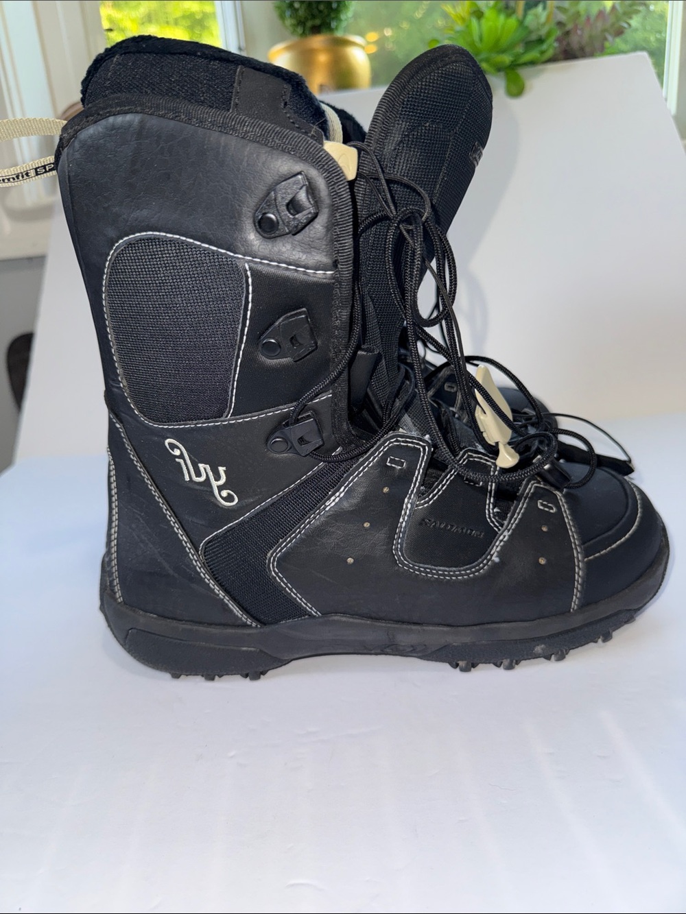 Salomon Women's Black Winter Snowboard Boots
